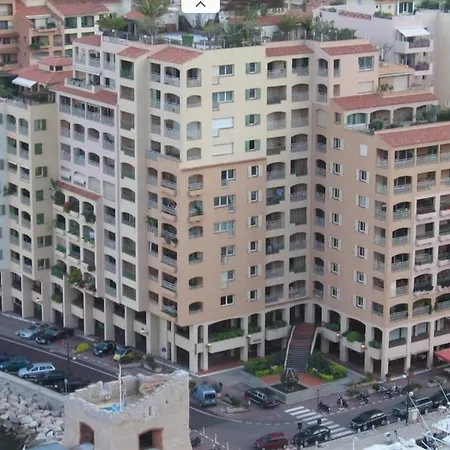 The Pearl * מונטה קרלו