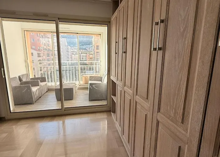 The Pearl Monte Carlo